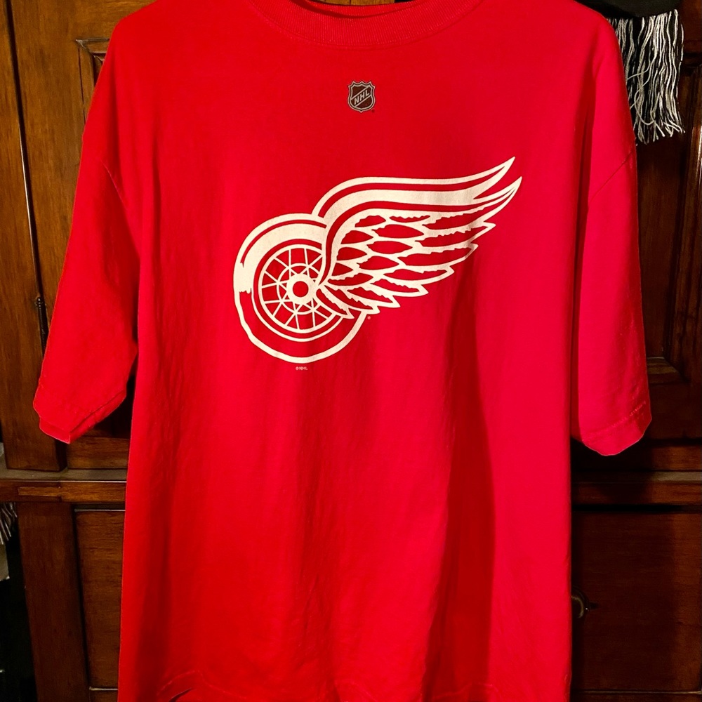 Detroit Red Wings Nicklas Lidstrom T-Shirt NHL